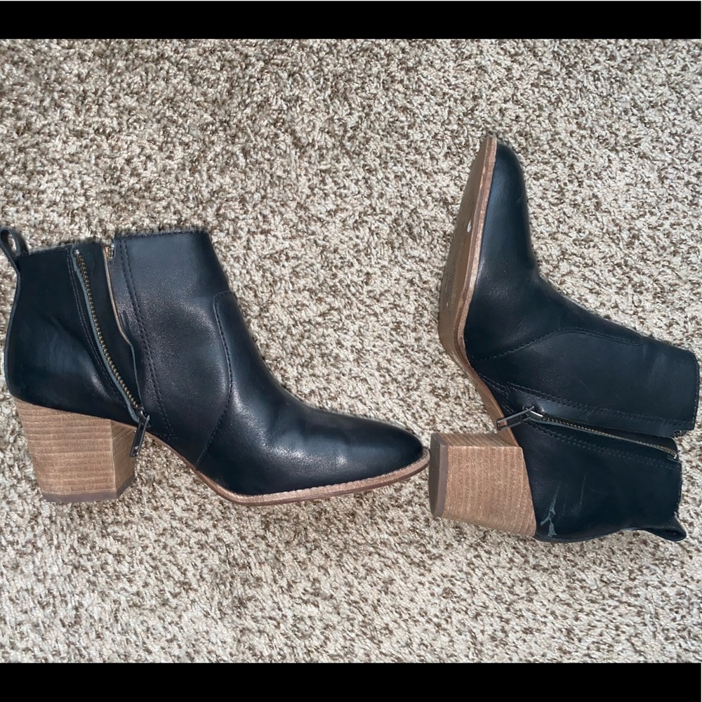 Madewell Black leather boots